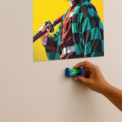 Mini Spirit Leveler - Perfect Poster Alignment Tool